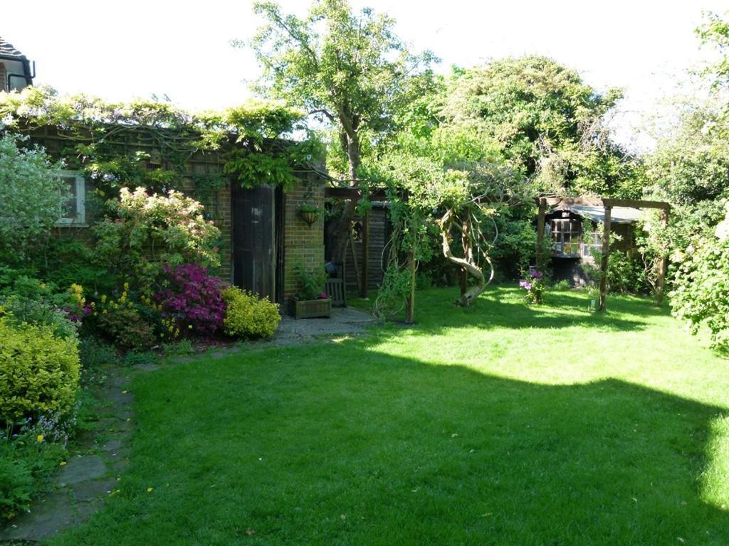 Iolanthe Bed & Breakfast London Bagian luar foto